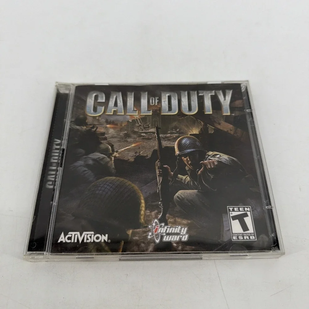Call of Duty 1 PC CD-ROM 2003 Activision 2 Discs W/ Case and Key